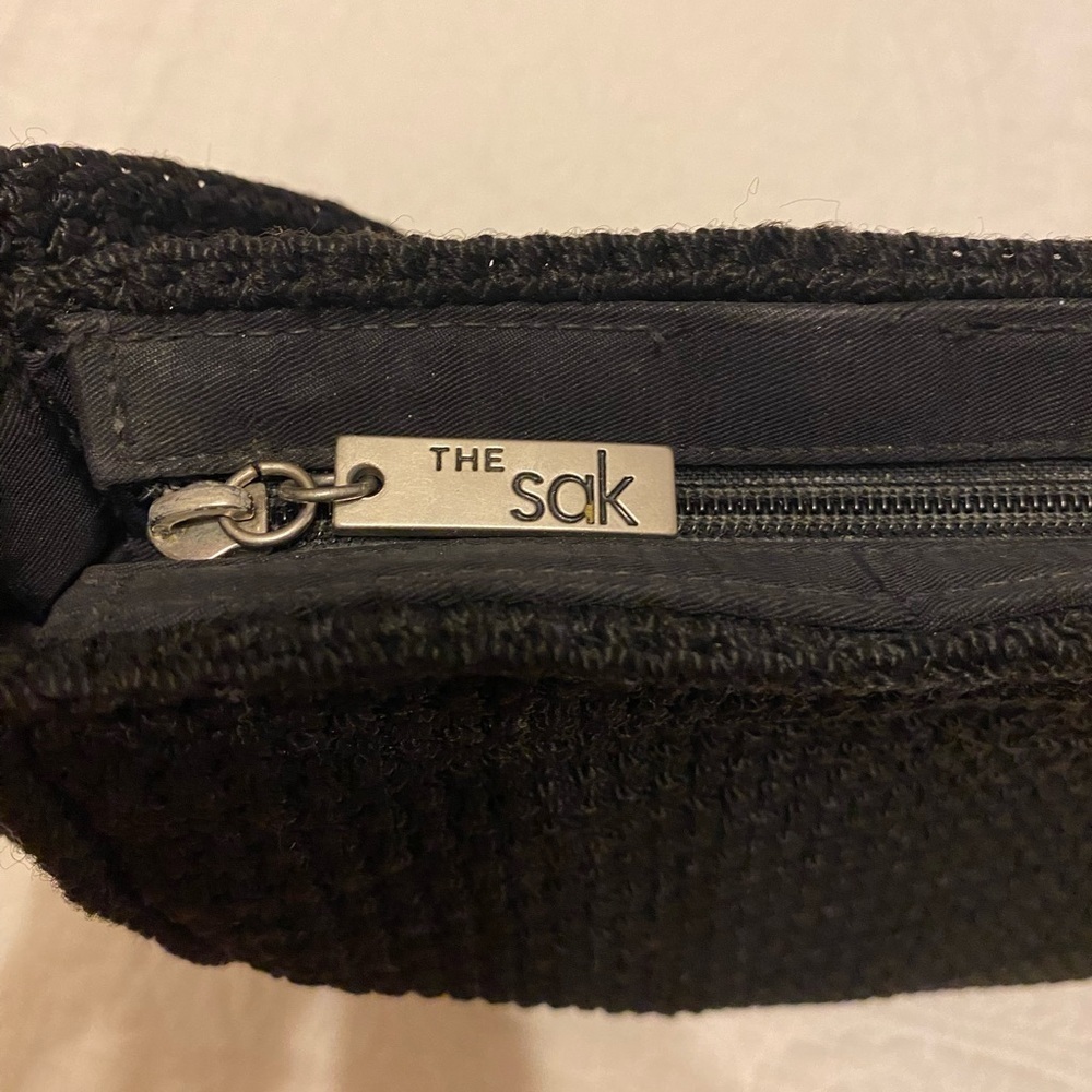 THE SAK's Indio‎ Black Crochet Medium Tablet Bag Purse - Picture 6 of 10
